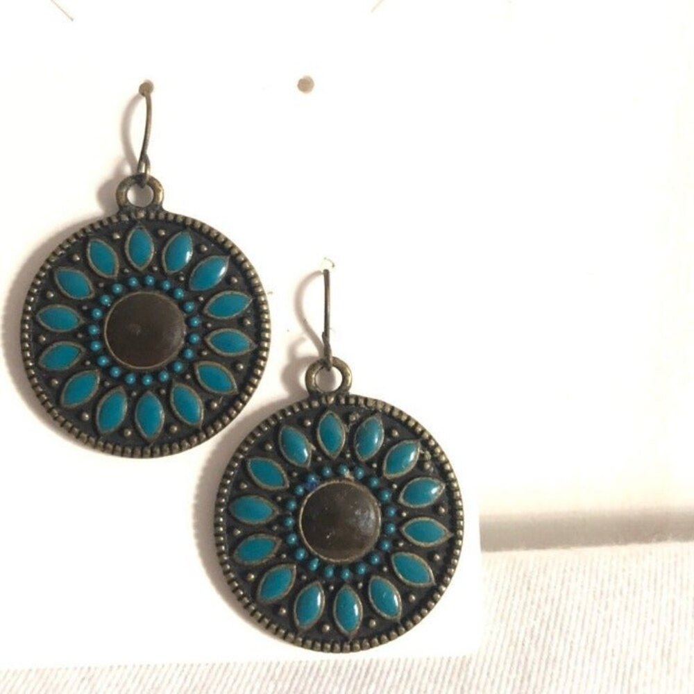 Antiqued Gold Tone Round Cabochon Dangle Earrings - Picture 2 of 7
